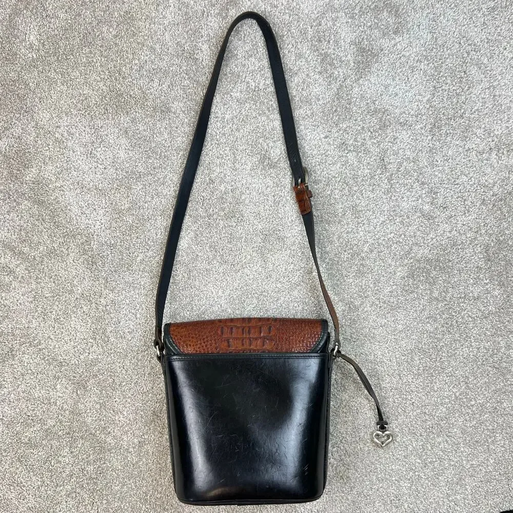 Vintage Brighton Black Leather Croc Embossed Buckle Crossbody Purse Bucket Bag